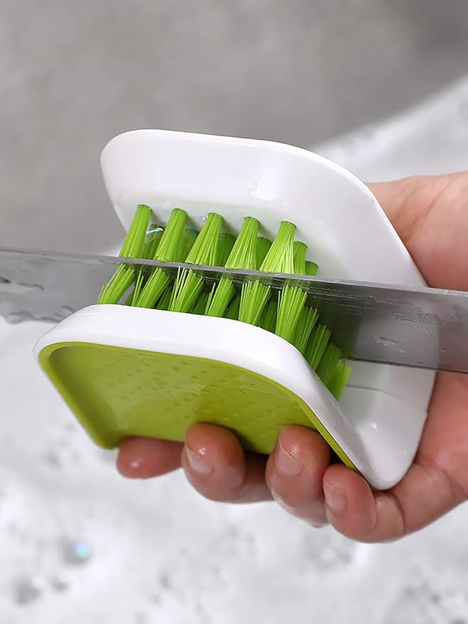 SafeGrip Blade Cleaning Brush