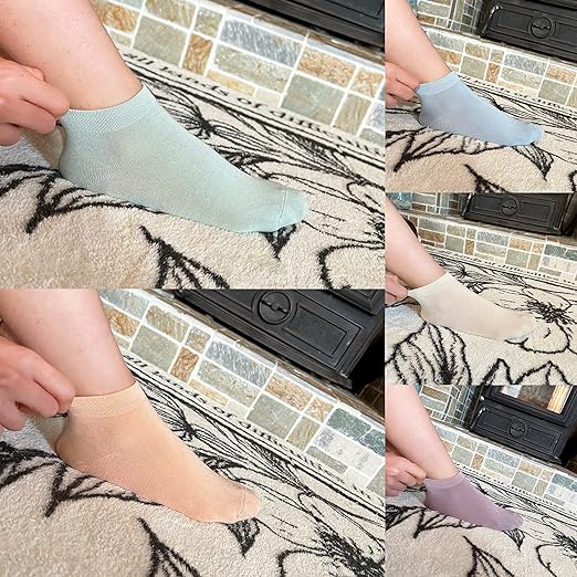 4-Pair Set of Multi-Colored Socks